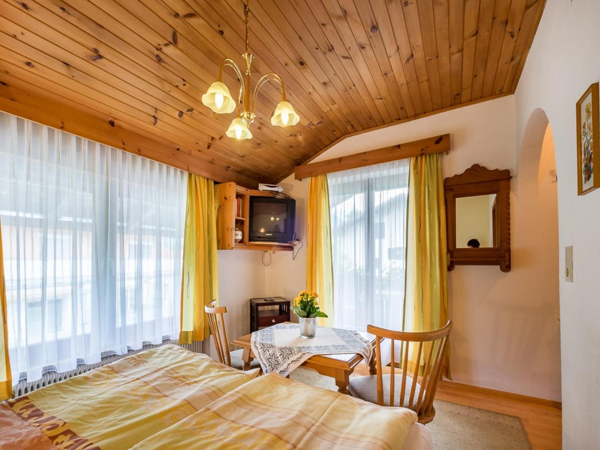 Vintage Apartment In F Gen Near Ski Area Fügen Esterno foto
