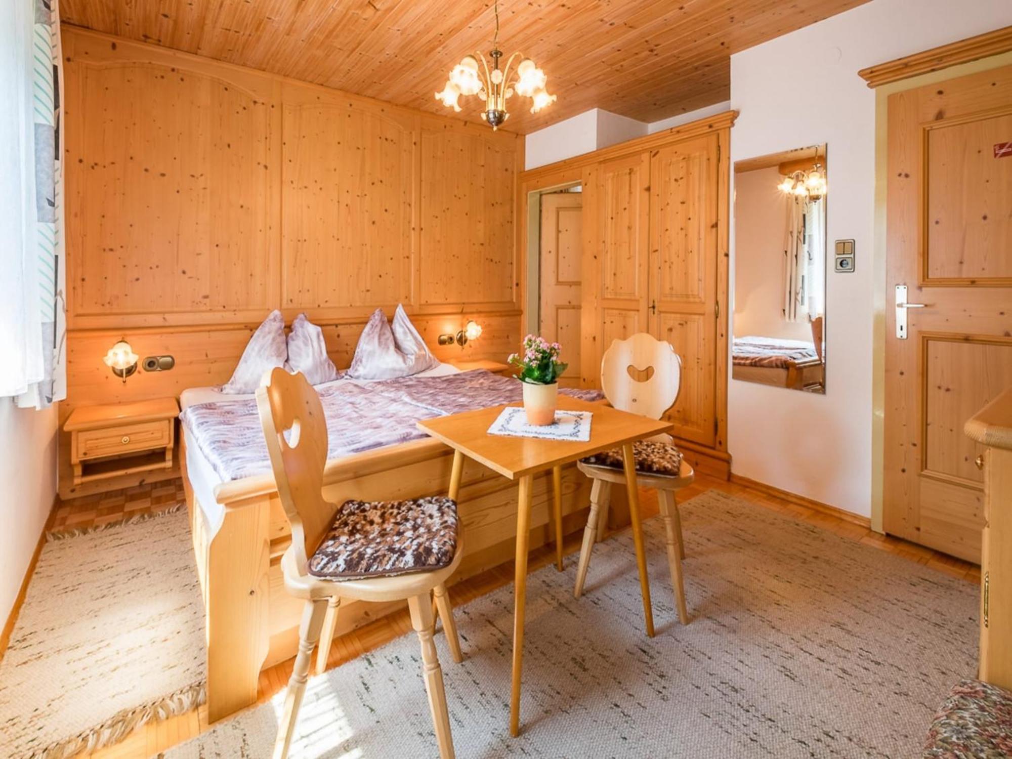 Vintage Apartment In F Gen Near Ski Area Fügen Esterno foto