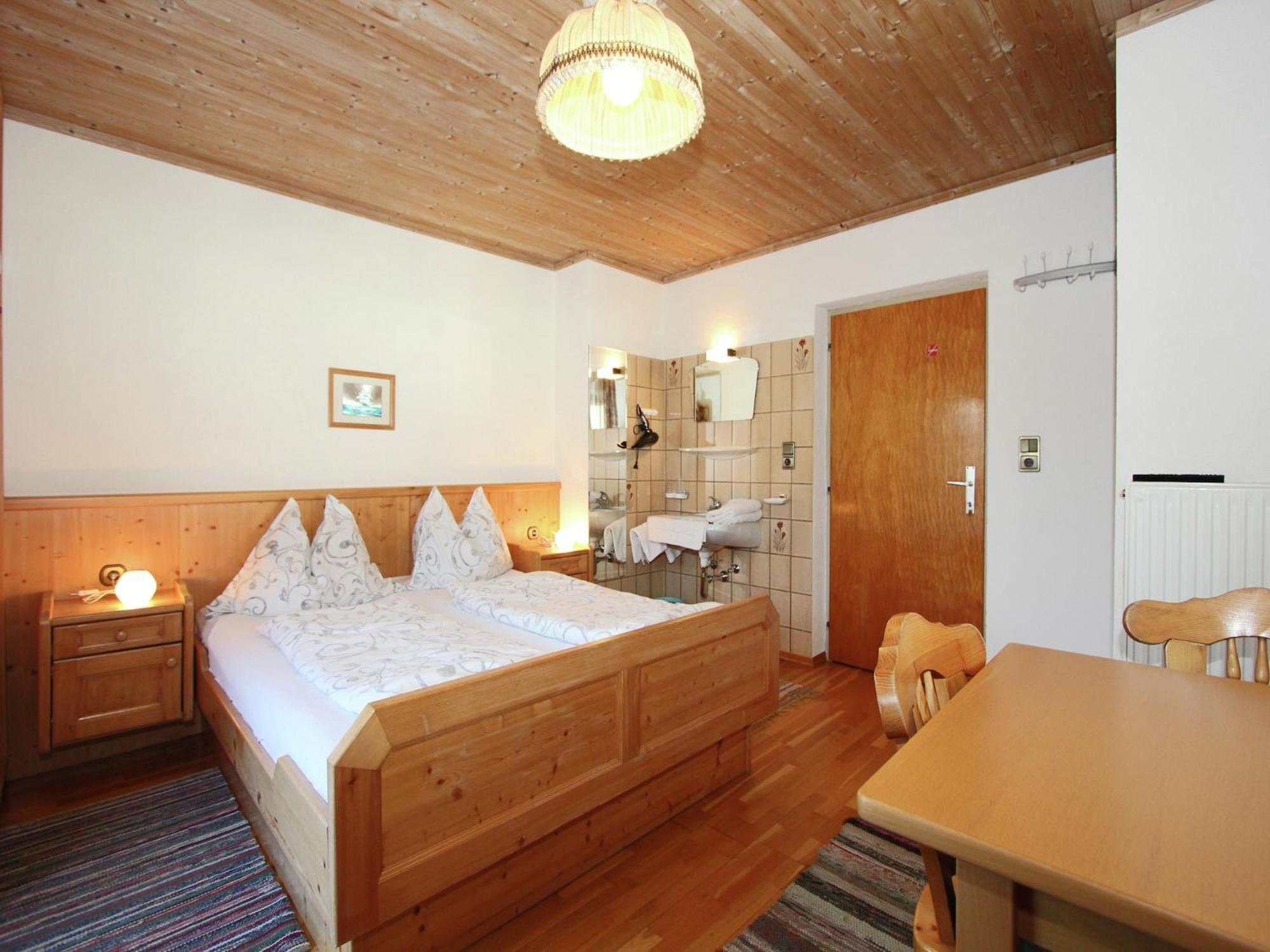 Vintage Apartment In F Gen Near Ski Area Fügen Esterno foto