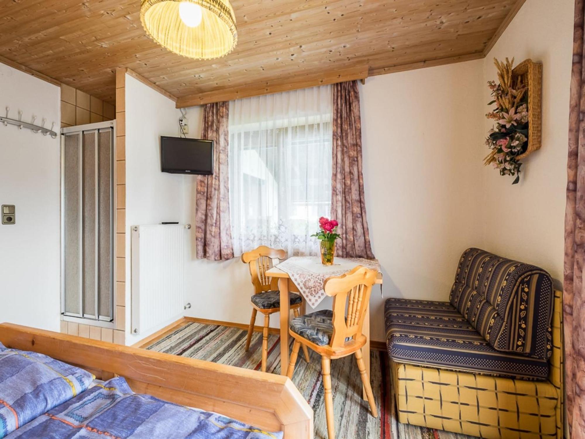 Vintage Apartment In F Gen Near Ski Area Fügen Esterno foto